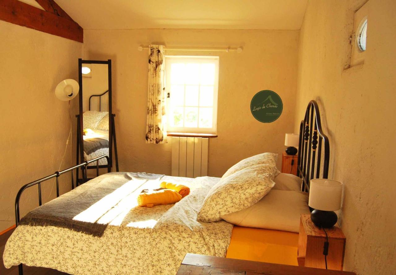 Logis De Chenac - Chambres Et Table D'Hotes Chenac Saint Seurin d'Uzet Ngoại thất bức ảnh
